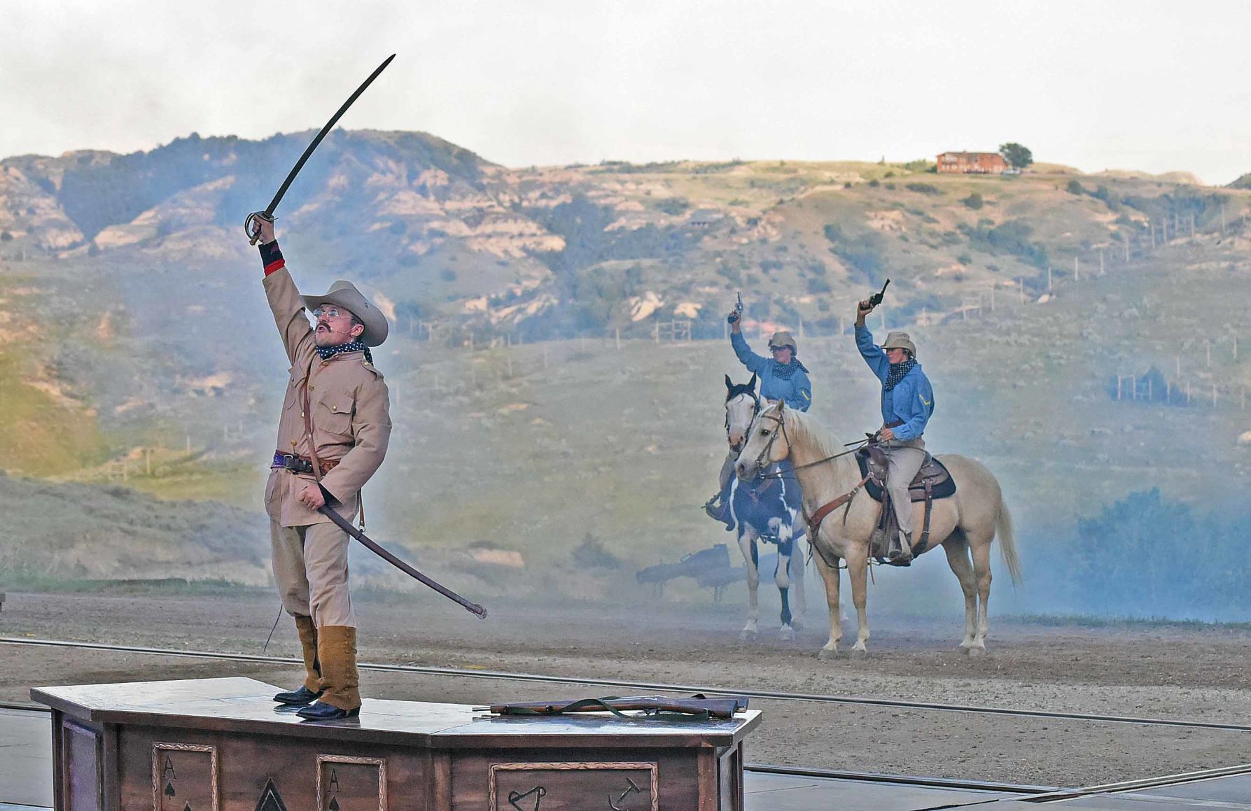 Medora17